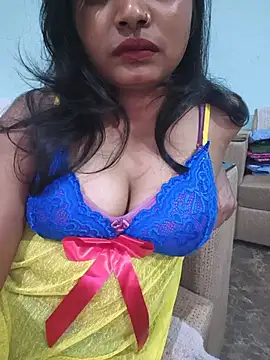 Priya sexy699 online show from 07-10-26, 04:53
