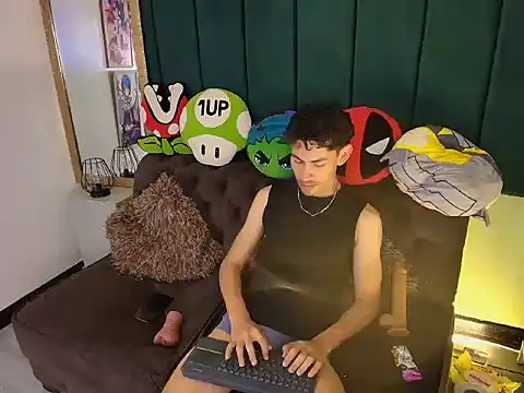 skinny jean  online show from 03-14-26, 09:31