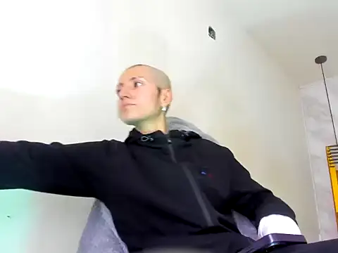 Fieramadame online show from 03-22-26, 12:52