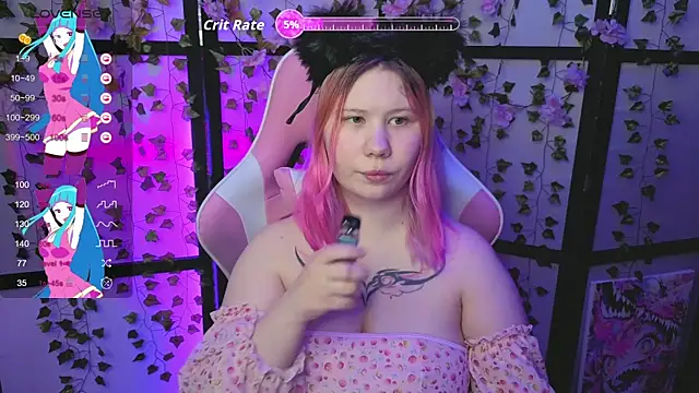 Snapshot of kitsune_little chatting on 02-19-26, 11:28 kitsune little online show from 02-19-26, 11:28