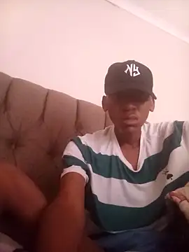 Leroyhotess online show from 02-13-26, 07:04