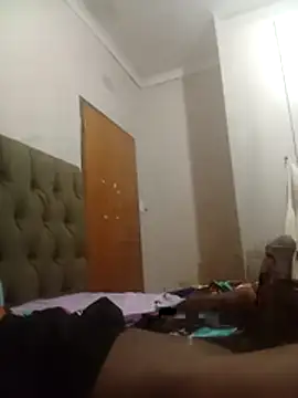 Leroyhotess online show from 03-11-26, 08:04