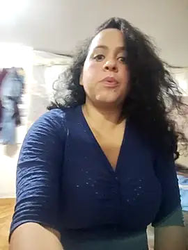 Dulceslolas online show from 02-12-26, 06:36