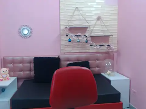 Alicefetishxxx online show from 04-09-26, 12:43