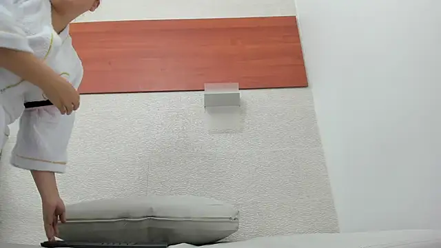 salome morris online show from 03-08-26, 02:04