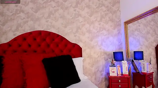 Isabell  26 online show from 04-24-26, 03:47