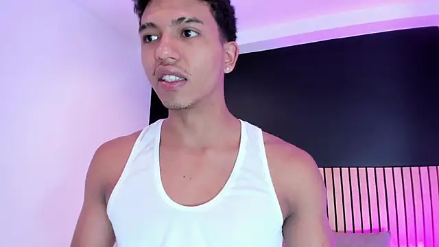 jhoystrong  online show from 03-03-26, 07:31