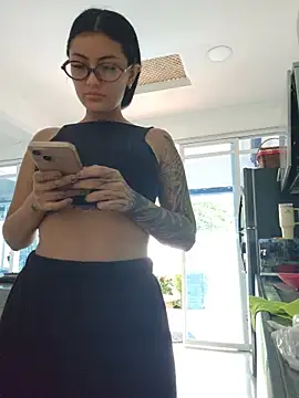 Roma xxx online show from 04-26-26, 09:23