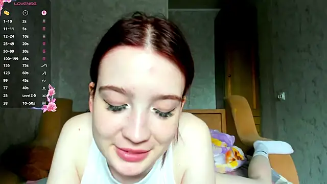 Snapshot of EvonDales chatting on 05-25-26, 01:06 EvonDales online show from 05-25-26, 01:06
