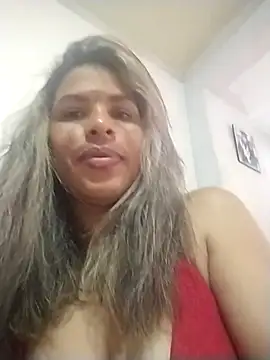 Snapshot of Regina_23 chatting on 03-11-26, 01:39 Regina 23 online show from 03-11-26, 01:39