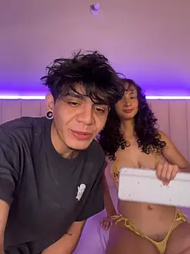 abrilandjulian online show from 04-22-26, 12:07