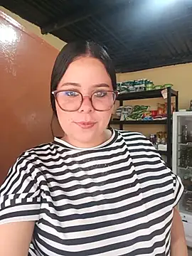 Snapshot of Blanquita_vip chatting on 06-14-26, 12:07 Blanquita vip online show from 06-14-26, 12:07