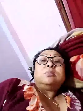 Hot-Mou11 online show from 03-23-26, 01:48