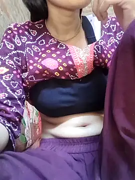 Horny Girl VIP online show from 04-24-26, 05:21