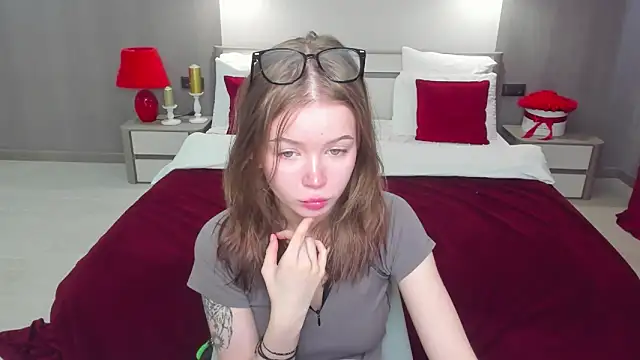 Violetta  Dreams online show from 04-07-26, 04:24