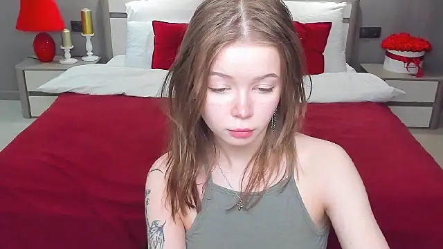 Violetta  Dreams online show from 04-25-26, 02:25