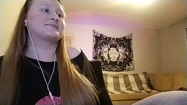 AnikaLipps online show from 04-18-26, 02:59