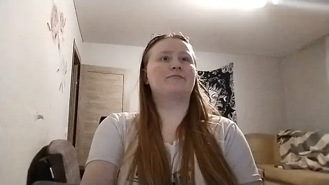 AnikaLipps online show from 06-11-26, 01:38
