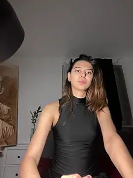 KiraVixenSweet online show from 03-06-26, 09:44