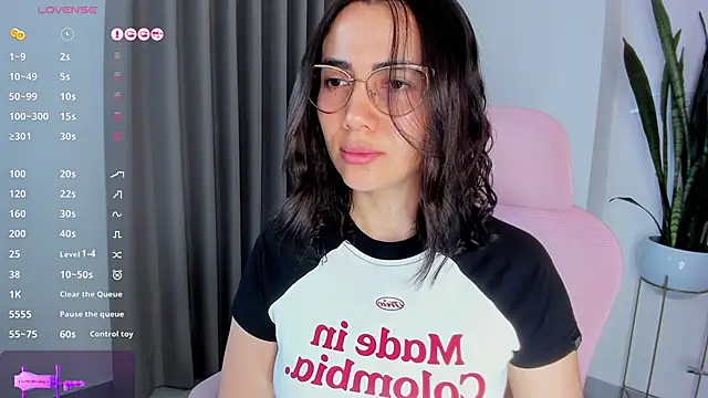 sara ospina22 online show from 04-01-26, 12:06