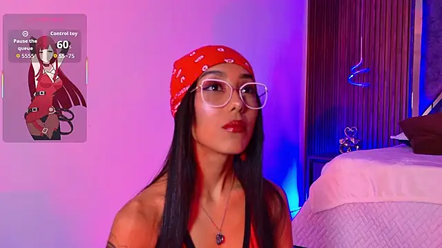 Snapshot of LunaVelour13 chatting on 03-06-26, 03:14 LunaVelour13 online show from 03-06-26, 03:14