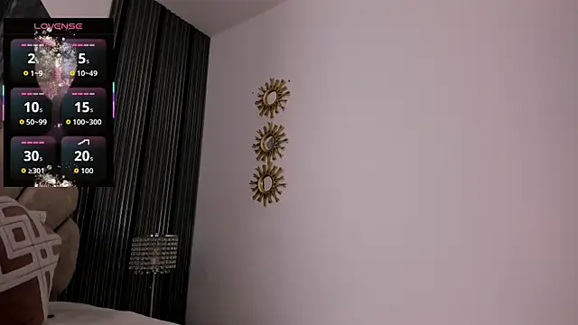 LunaVelour13 online show from 04-17-26, 01:58