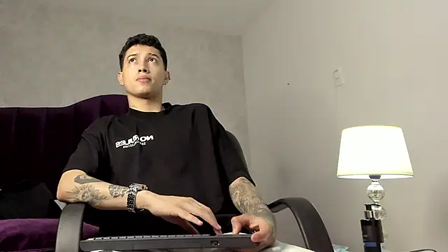 JoshBeech online show from 03-06-26, 01:07