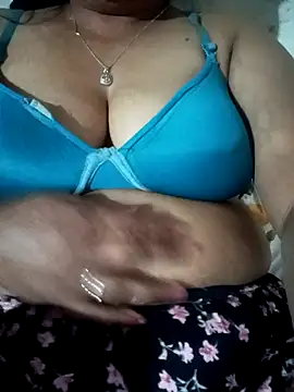Beautiful ely online show from 04-11-26, 08:29