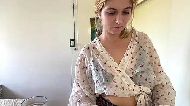 Sophiasnarl online show from 02-21-26, 07:26