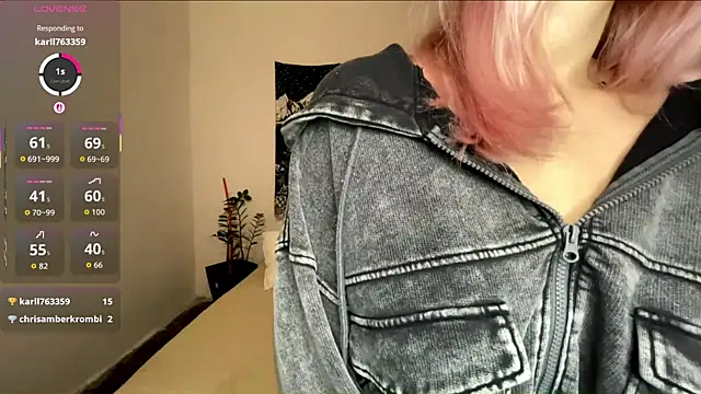Snapshot of Sophiasnarl chatting on 05-21-26, 09:22 Sophiasnarl online show from 05-21-26, 09:22