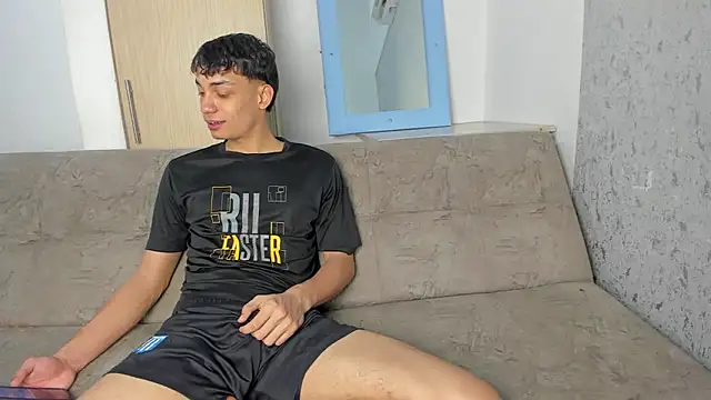 malakay sexxx18 online show from 03-10-26, 07:19