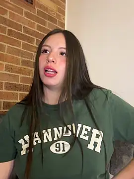 Sofi Collinss online show from 03-26-26, 10:59