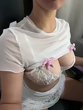 BabiCastelari online show from 06-09-26, 11:33