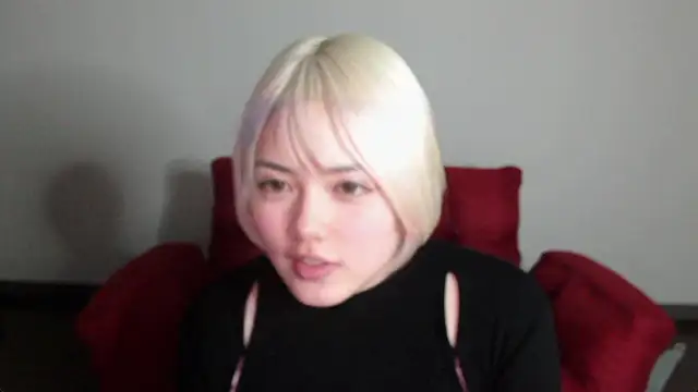 uru luv000 online show from 02-19-26, 08:21