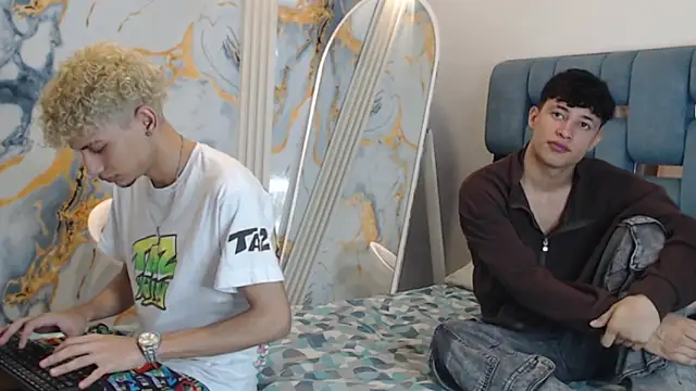 Snapshot of YOUNG_BOYS_HELL chatting on 05-19-26, 01:22 YOUNG BOYS HELL online show from 05-19-26, 01:22