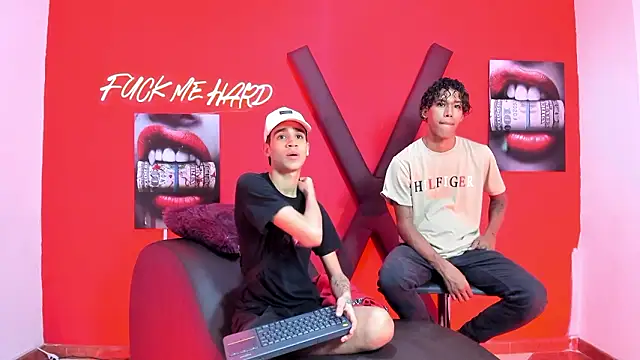 GREEN BOYS online show from 02-15-26, 07:27