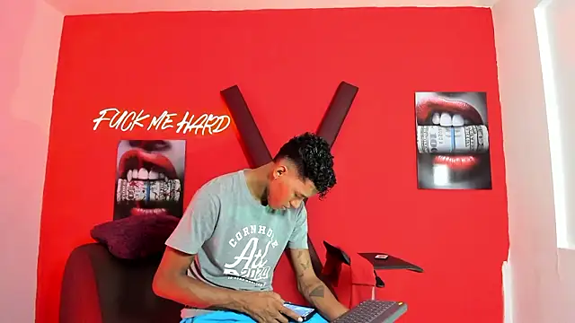 GREEN BOYS online show from 02-28-26, 07:31