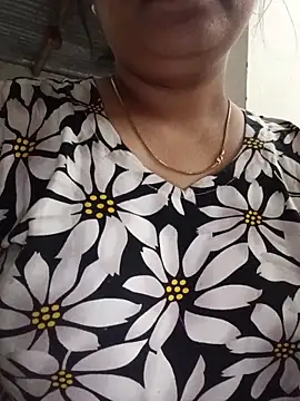 taniya0 online show from 04-24-26, 12:46