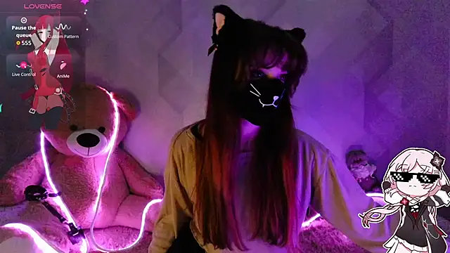 llonaMask online show from 05-16-26, 04:53
