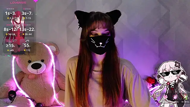 llonaMask online show from 05-17-26, 08:12