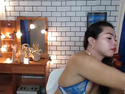 Snapshot of LovelyJessaXX chatting on 03-16-26, 01:26 LovelyJessaXX online show from 03-16-26, 01:26