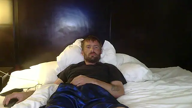 RoseColoredGlasses online show from 04-25-26, 03:42