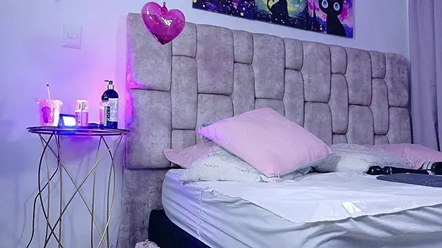 MiiaBlumm  online show from 02-24-26, 11:25