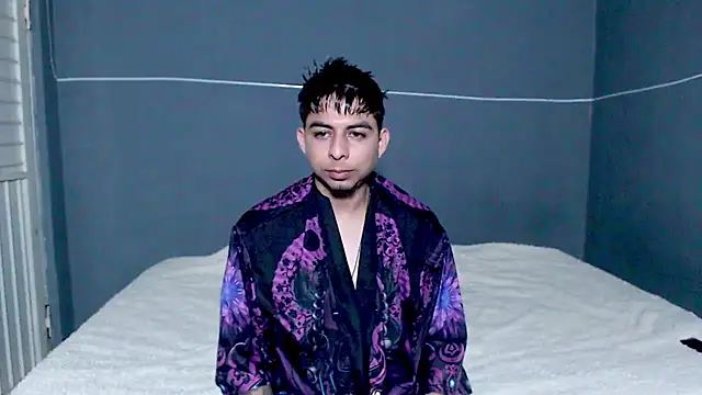 Snapshot of polloCol4U chatting on 03-02-26, 10:27 polloCol4U online show from 03-02-26, 10:27