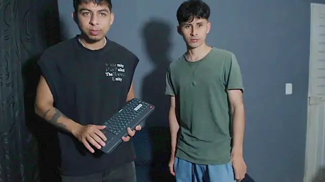 Snapshot of polloCol4U chatting on 03-09-26, 02:26 polloCol4U online show from 03-09-26, 02:26