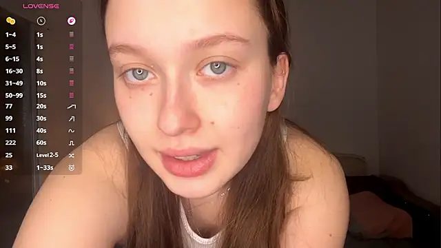 Snapshot of LoryMusetti chatting on 02-20-26, 02:17 LoryMusetti online show from 02-20-26, 02:17