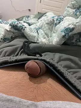 Snapshot of Mami342134 chatting on 02-15-26, 09:00 Mami342134 online show from 02-15-26, 09:00