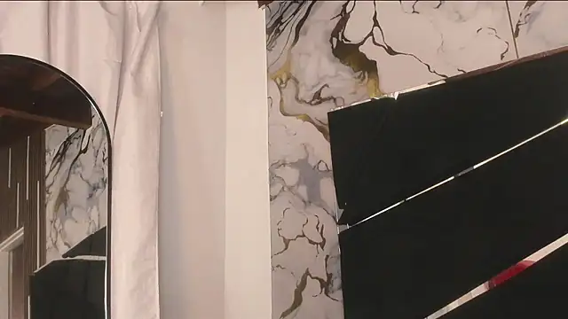 Couple In Heat online show from 04-28-26, 08:36