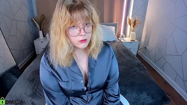 luna c0ra online show from 02-21-26, 01:17