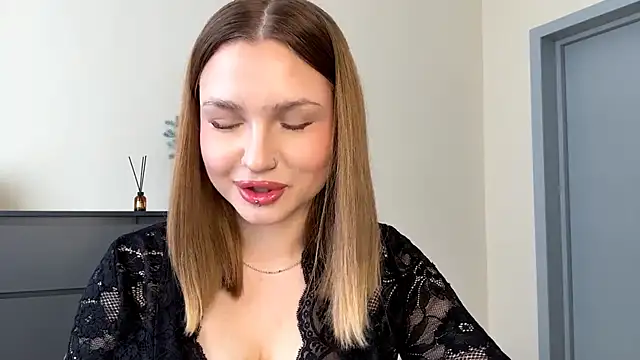 PledHoly online show from 03-04-26, 09:59